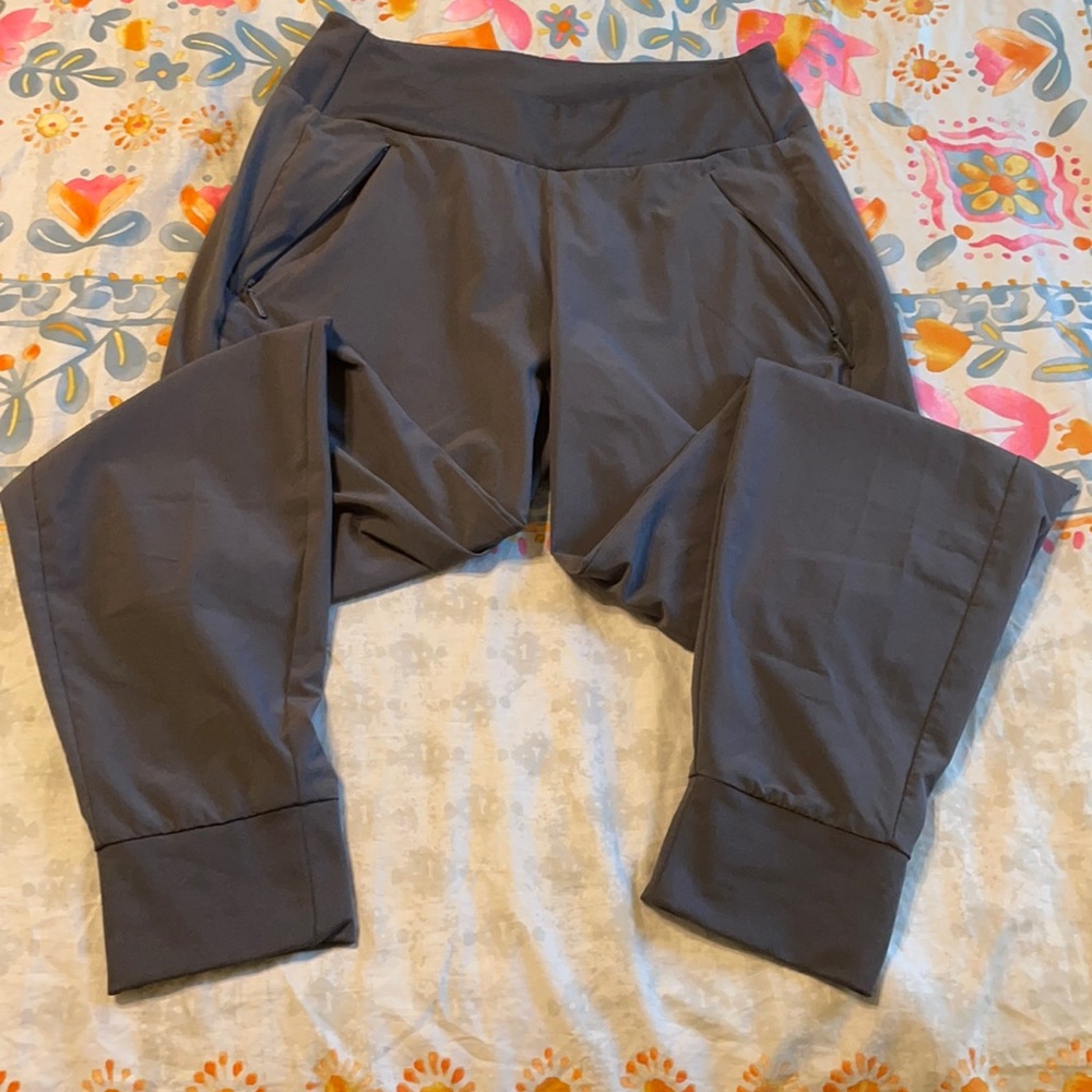 Athleta joggers